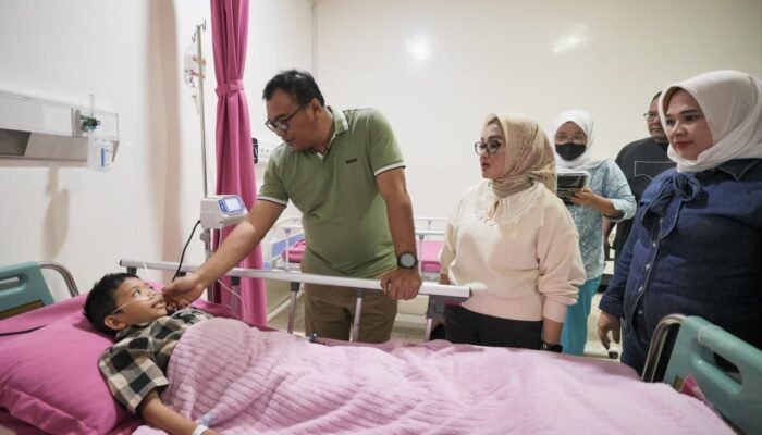 Bupati Deli Serdang Turun Tangan, Siswa SMP dengan Hb 3,5 Jalani Perawatan Intensif