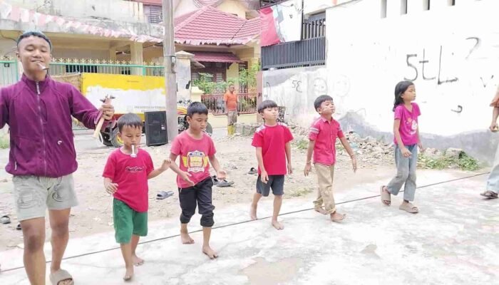 Warga Gang Murni 5 Meriahkan HUT Ke-81 RI, Anggota DPRD Medan Fauzi Turut Dukung Kegiatan