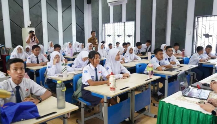 Pemko Medan Bidik 5.000 Pelajar SMP Kuasai AI, Literasi Digital Jadi Fokus Pembinaan Sejak Dini
