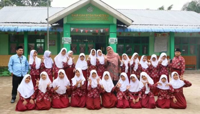 MIN 4 Tanjungbalai Kirim 42 Siswa ke Kompetisi Nasional Bahasa Arab dan Inggris